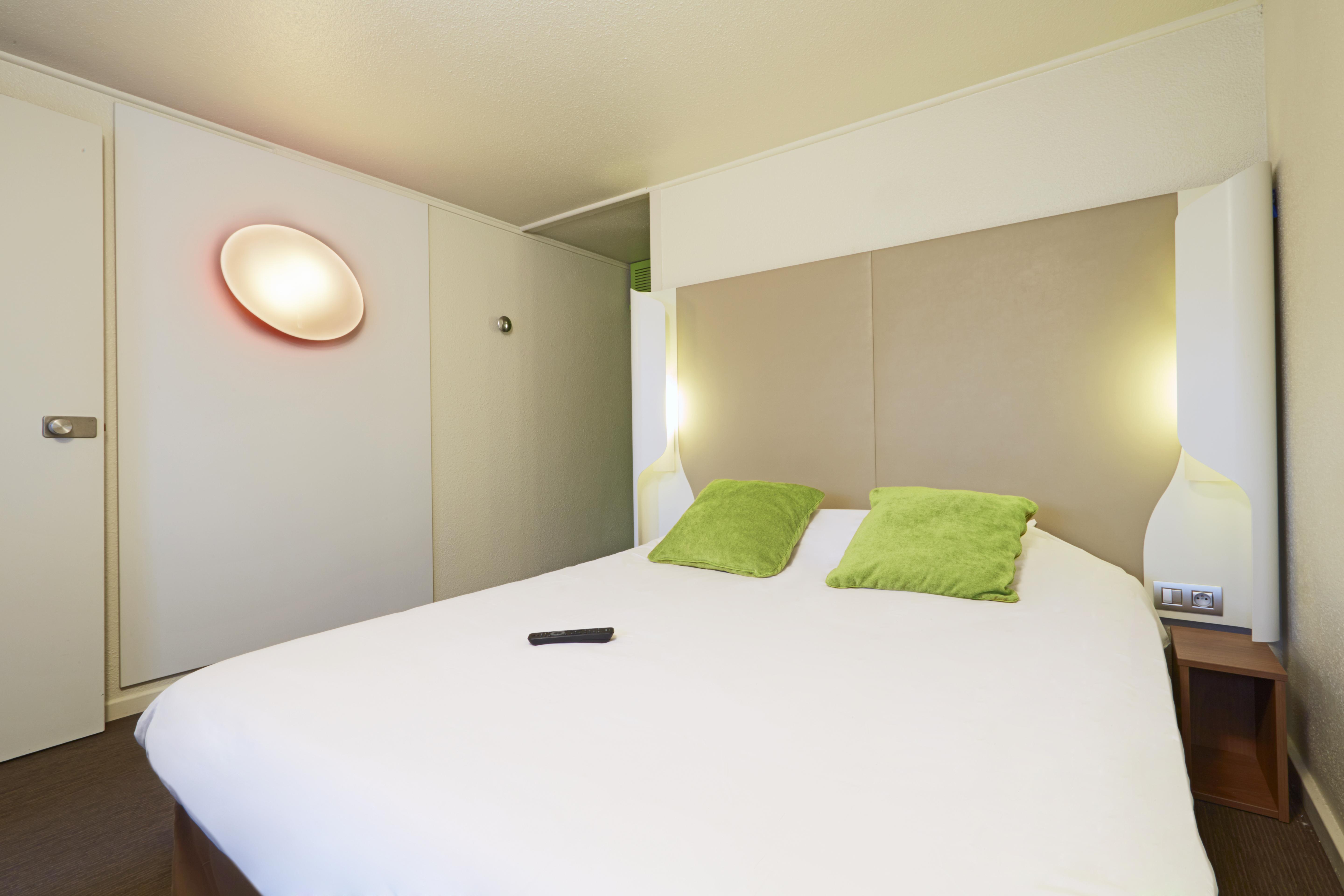 Campanile Lens Hotel Екстериор снимка