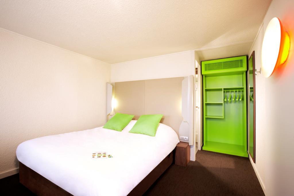 Campanile Lens Hotel Екстериор снимка