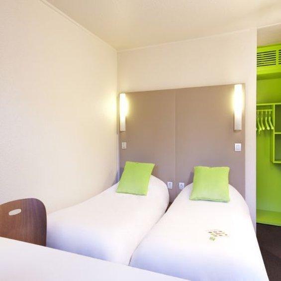 Campanile Lens Hotel Екстериор снимка